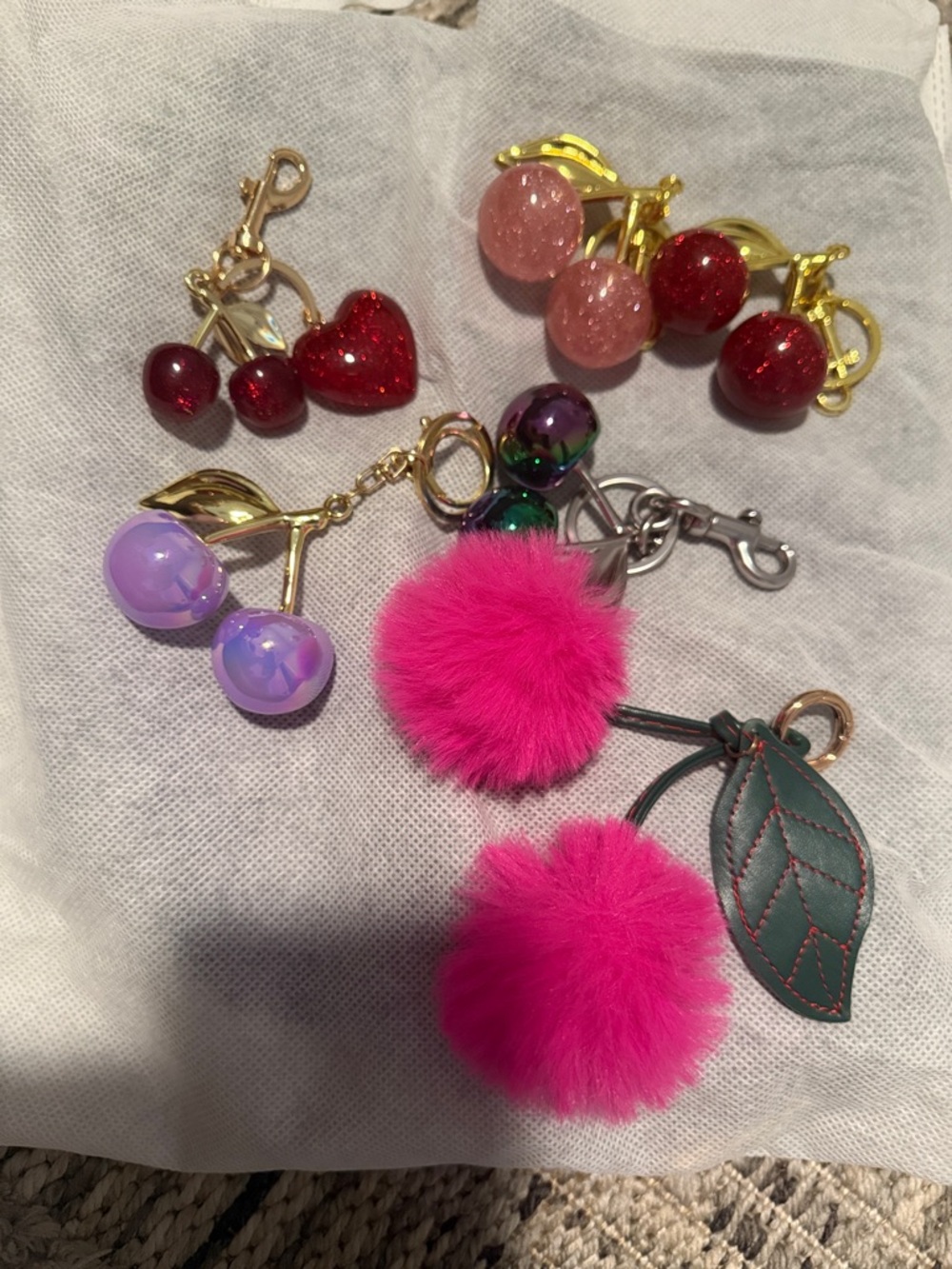 🍒✨ charms,charms 💕🍒✨